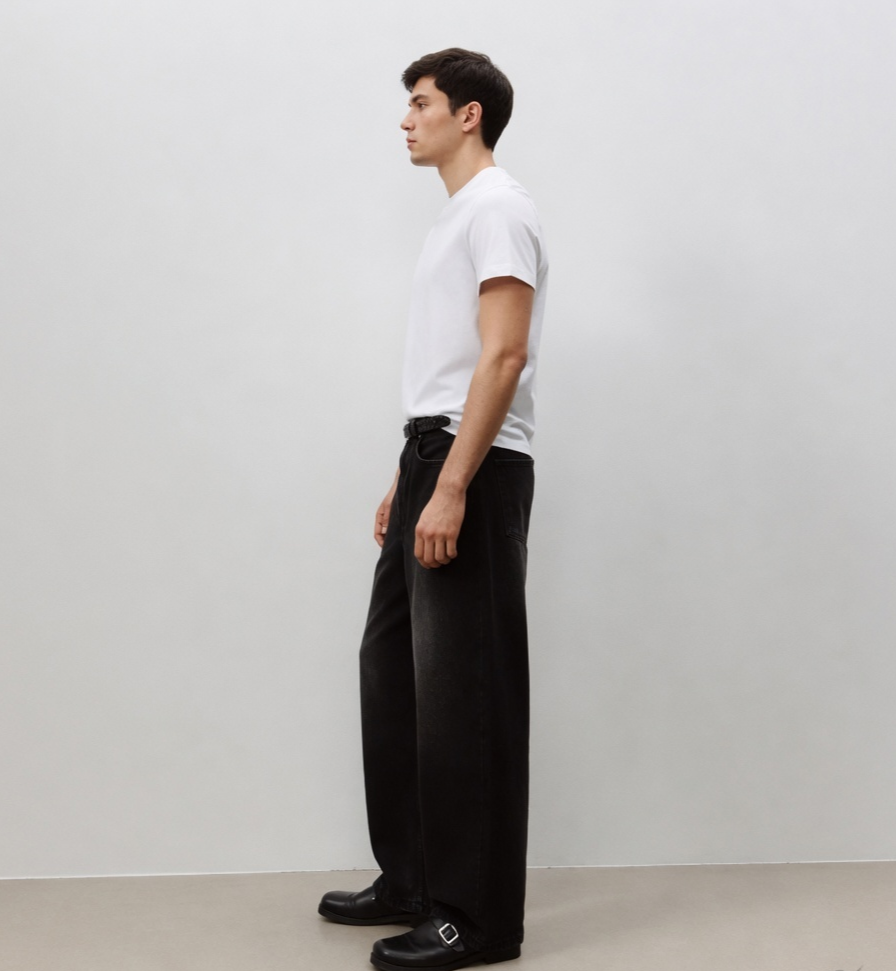 Premium Black Baggy Jeans for Men | Relaxed Wide Leg Streetwear Denim | Venuzy